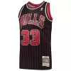 Men's Chicago Bulls Scottie Pippen #33 Mitchell & Ness Black Hardwood Classics 95-96 Swingman Jersey - jerzelite